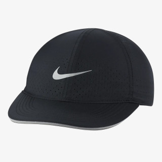 NIKE W NK FTHLT CAP RUN 