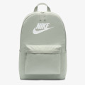 Nike Heritage 