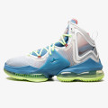 Nike LEBRON XIX 