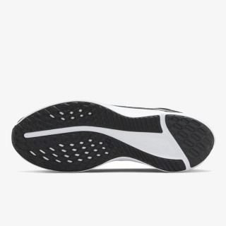 Nike NIKE QUEST 5 