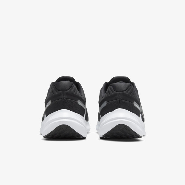 Nike NIKE QUEST 5 