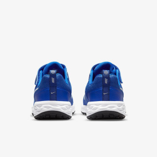Nike Revolution 6 