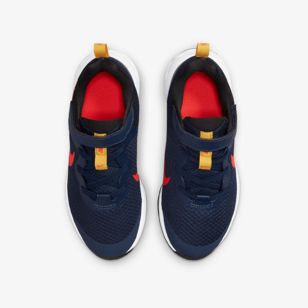 Nike Revolution 6 