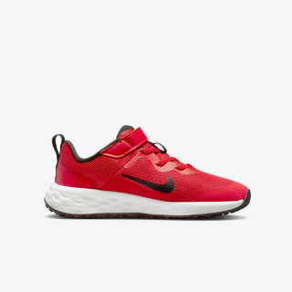 Nike Revolution 6 