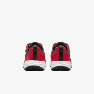 Nike Revolution 6 