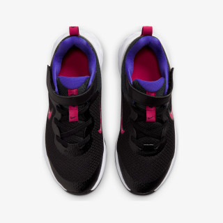 Nike Revolution 6 