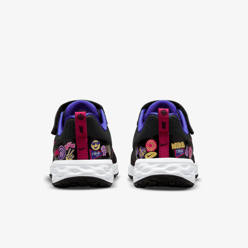 Nike Revolution 6 