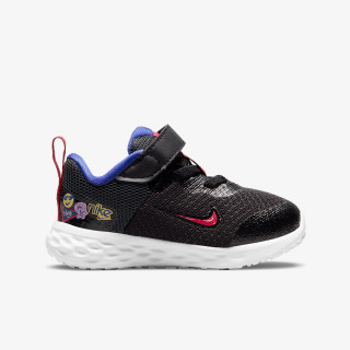 Nike Revolution 6 