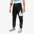 Nike Sportswear Swoosh 