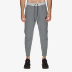 Nike Sportswear Tech Essentials+ 