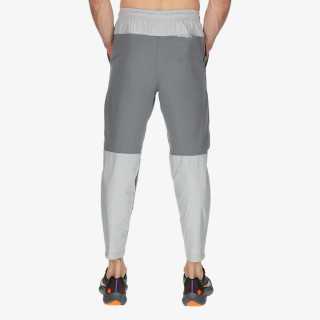 Nike Sportswear Tech Essentials+ 