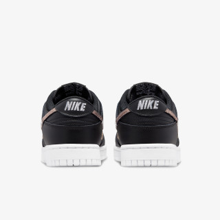 Nike DUNK LOW SE 