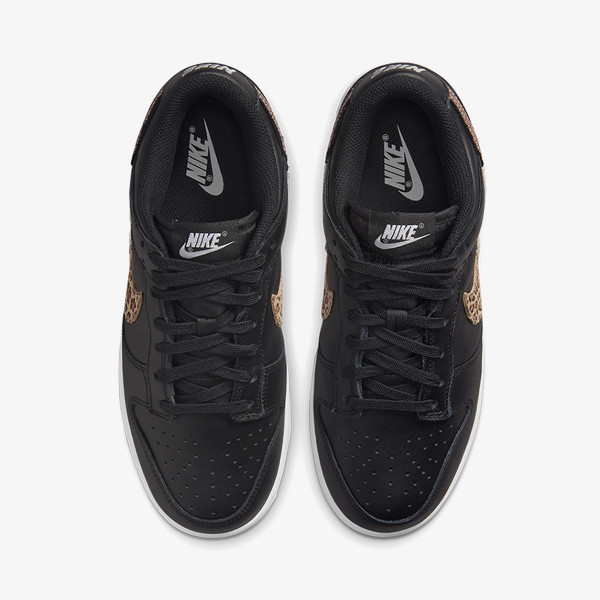 Nike DUNK LOW SE 