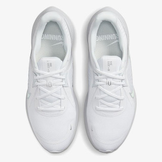 NIKE WMNS NIKE QUEST 5 