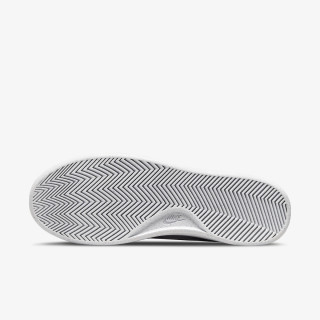 Nike Court Royale 2 