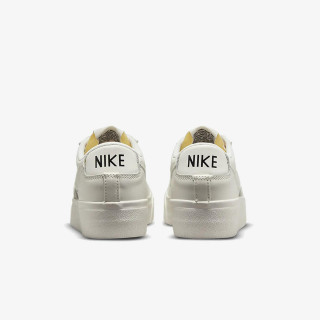 Nike W BLAZER LOW PLATFORM 