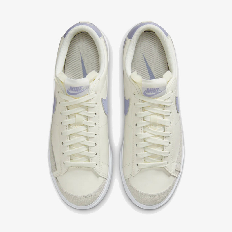 Nike W BLAZER LOW PLATFORM 