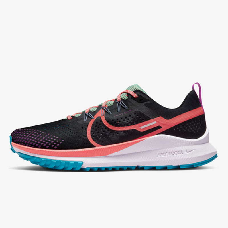 Nike Pegasus Trail 4 