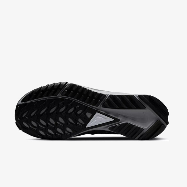 Nike React Pegasus Trail 4 