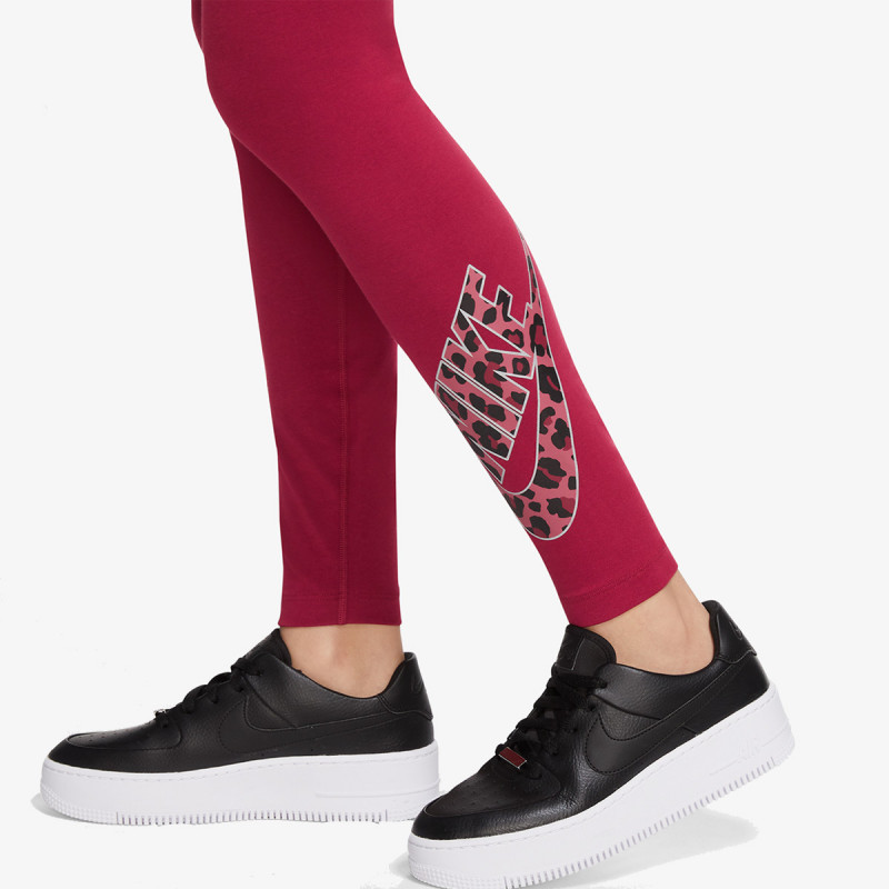 Nike Sportswear 