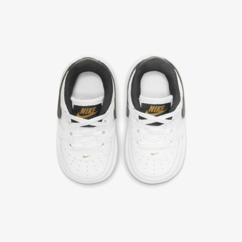Nike FORCE 1 LV8 