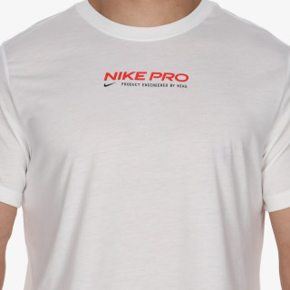 NIKE Pro 