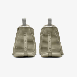 Nike WMNS AIR JORDAN 15 RETRO SP 
