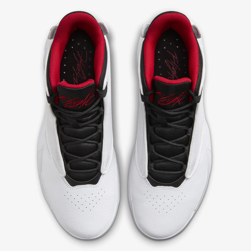 Nike Jordan Max Aura 4 
