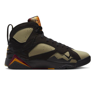 Nike AIR JORDAN 7 RETRO SE 