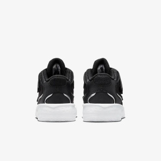 Nike JORDAN MAX AURA 4 BT 