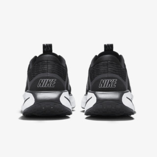 Nike Motiva 