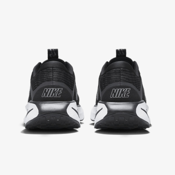 Nike Motiva 