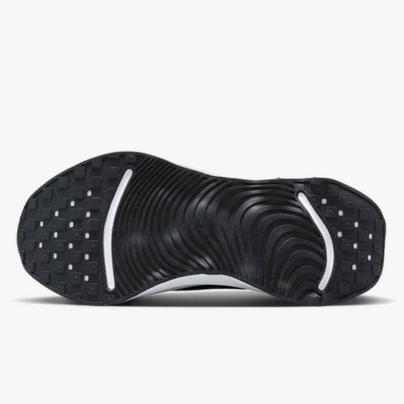 Nike Motiva 