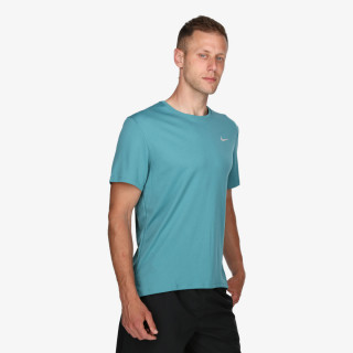 Nike Miler 