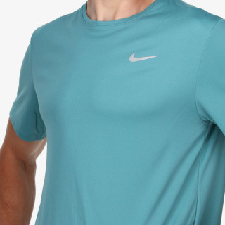 Nike Miler 