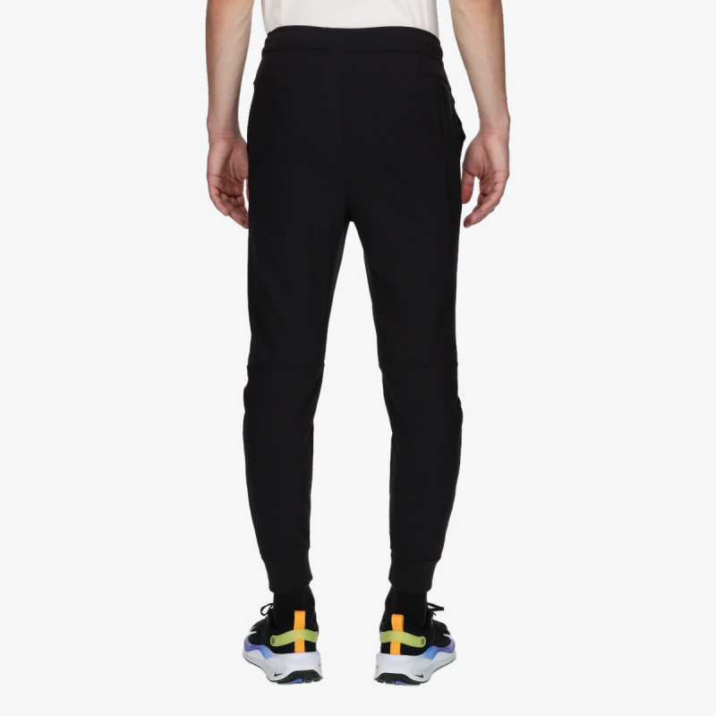 Nike M NK TECH JGGR LGHTWHT 