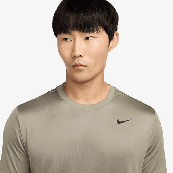 Nike Legend 