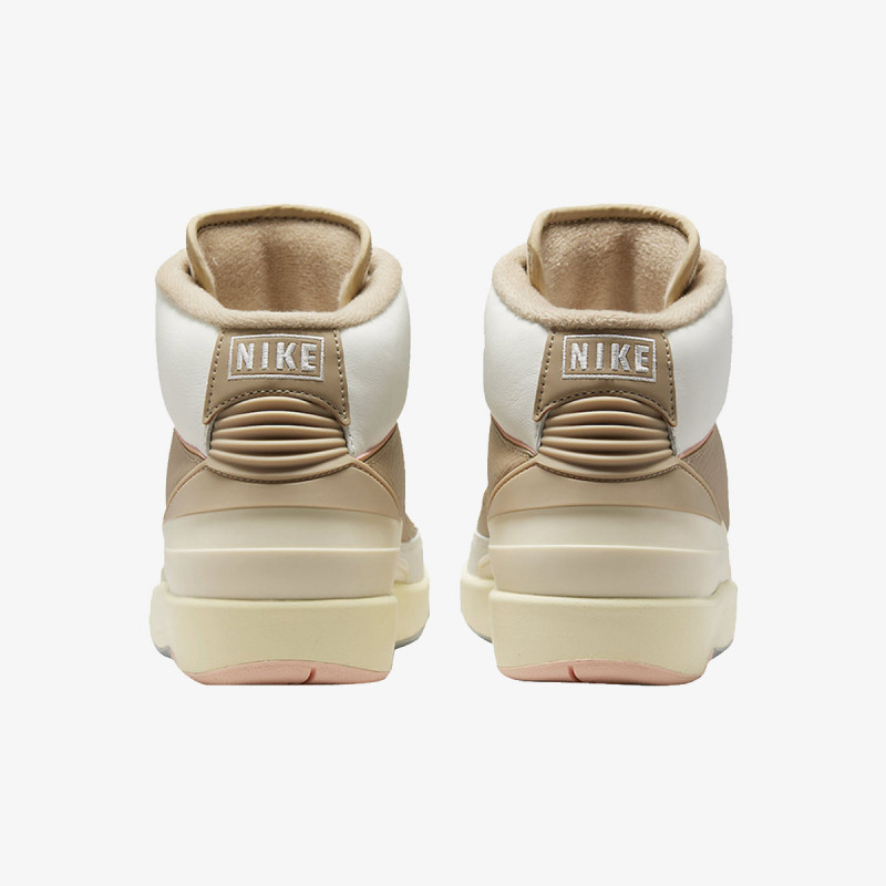 Nike WMNS AIR JORDAN 2 RETRO 