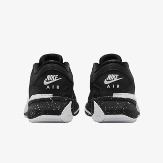 NIKE ZOOM FREAK 5 