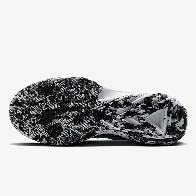 Nike ZOOM FREAK 5 