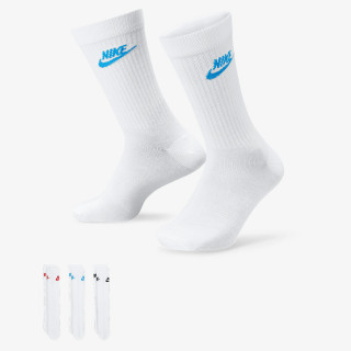 Nike EVERYDAY ESSENTIAL 