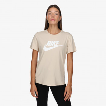 NIKE Sportswear Essentials 