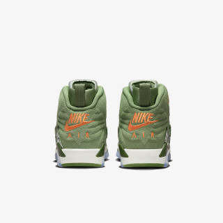 NIKE JORDAN MVP BG 