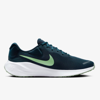Nike Revolution 7 