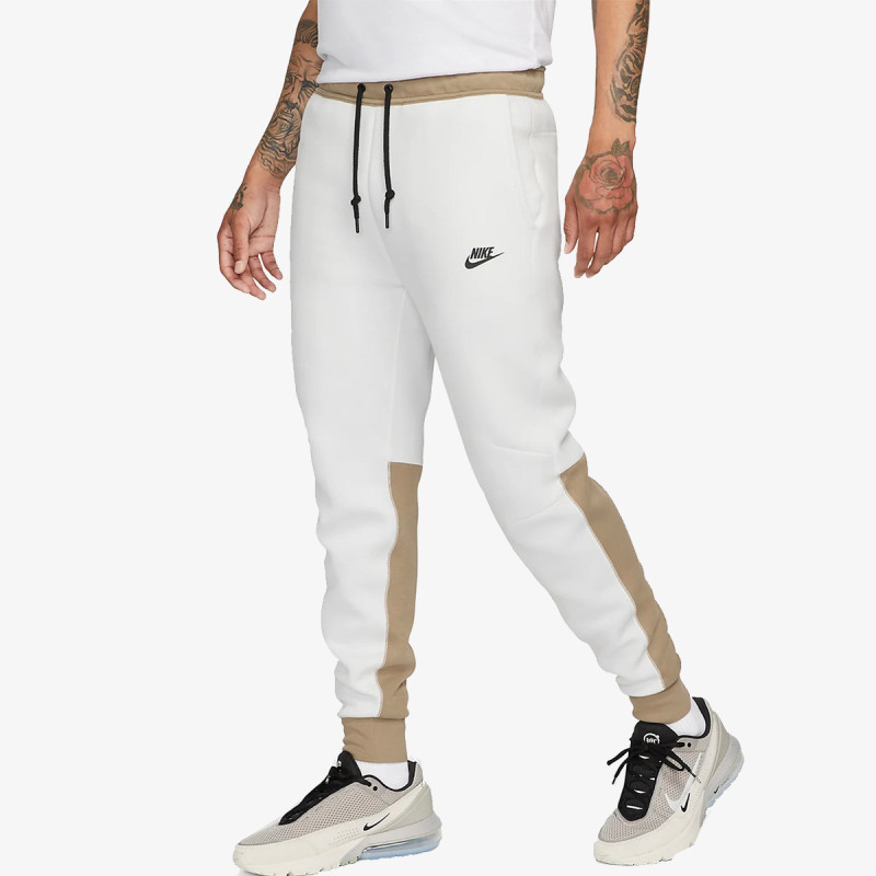 Nike M NK TCH FLC JGGR 