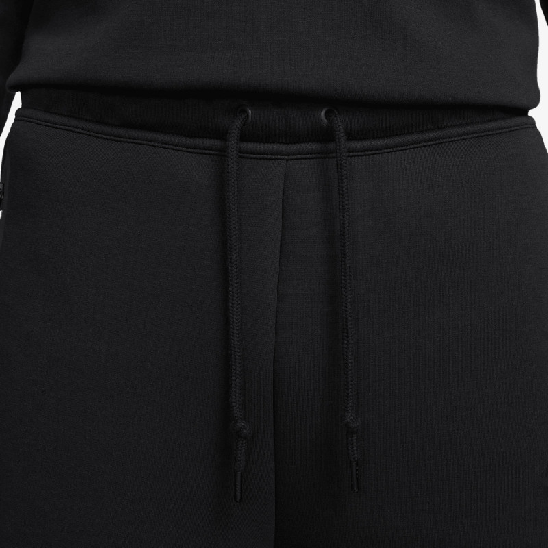 Nike Tech Fleece 