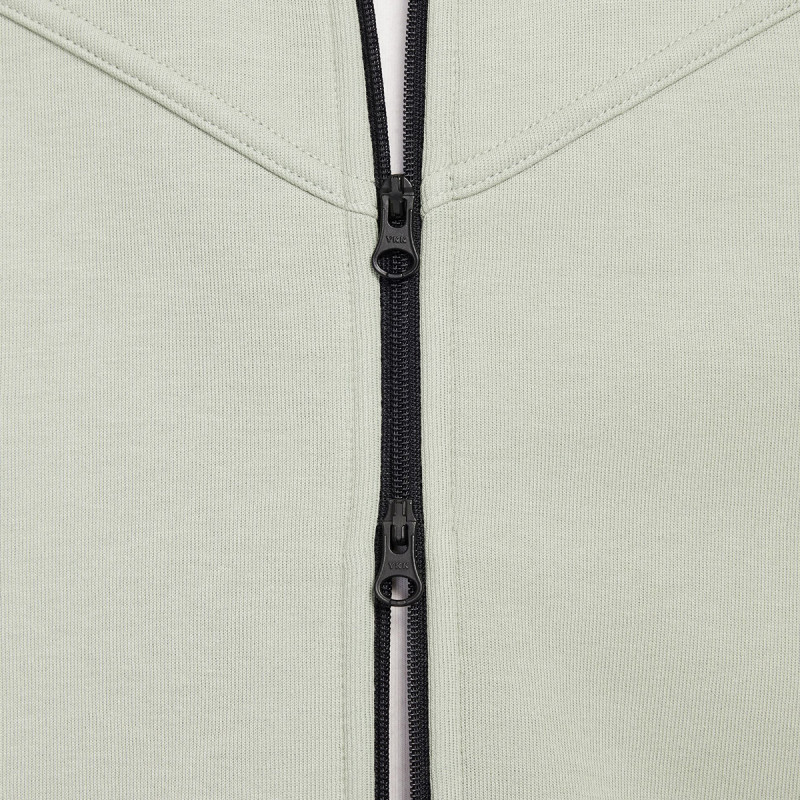 Nike Tech Fleece 