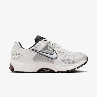 Nike W NIKE ZOOM VOMERO 5 