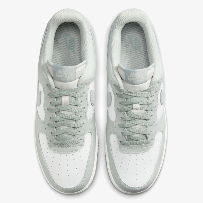 Nike AIR FORCE 1 ’07 LV8 2 