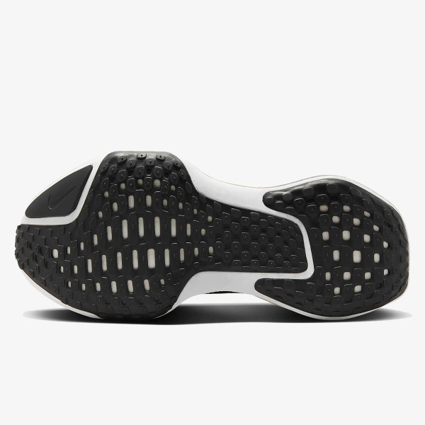 Nike ZoomX Invincible 3 